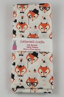 Fat Quarter - CP715 Foxes - Ivory